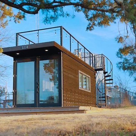 The Bluebonnet-Tiny Container Home Country Setting 12 Min To Downtown Bellmead Kültér fotó